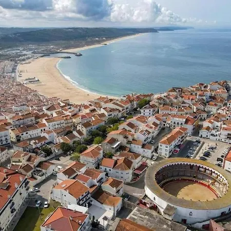 Julia House Holidays 公寓 *